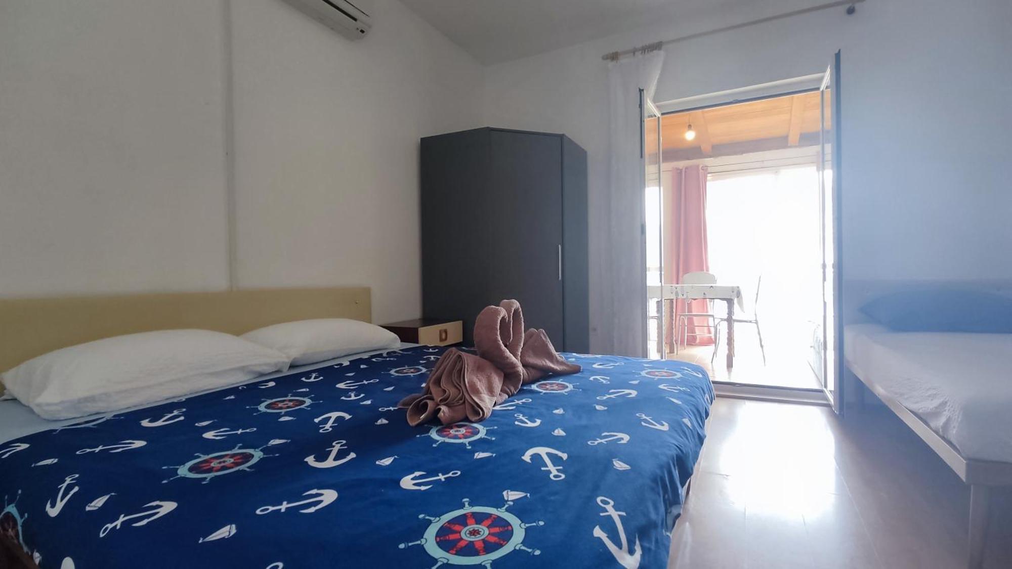 Villa Franic 萨普伦纳拉 外观 照片